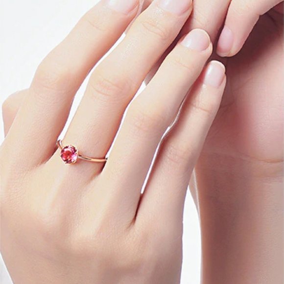 NEW - Rose Gold Ring with Zirconia Solitaire Ring - Picture 5 of 12